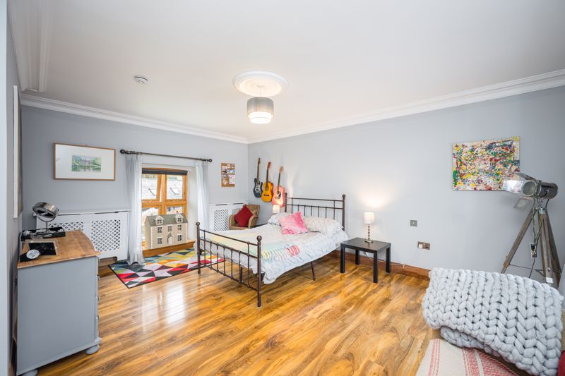 Bedroom- click for photo gallery